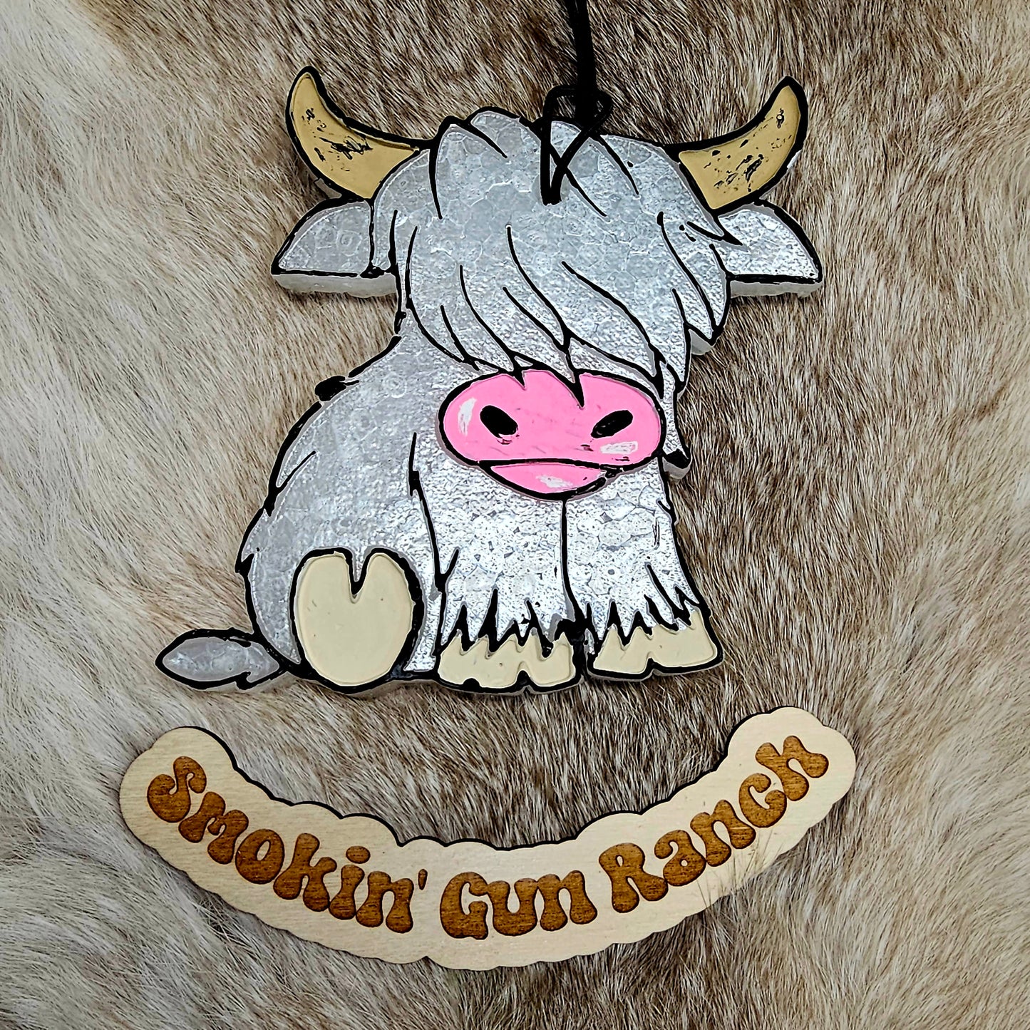 Sitting Highland Cow Freshie