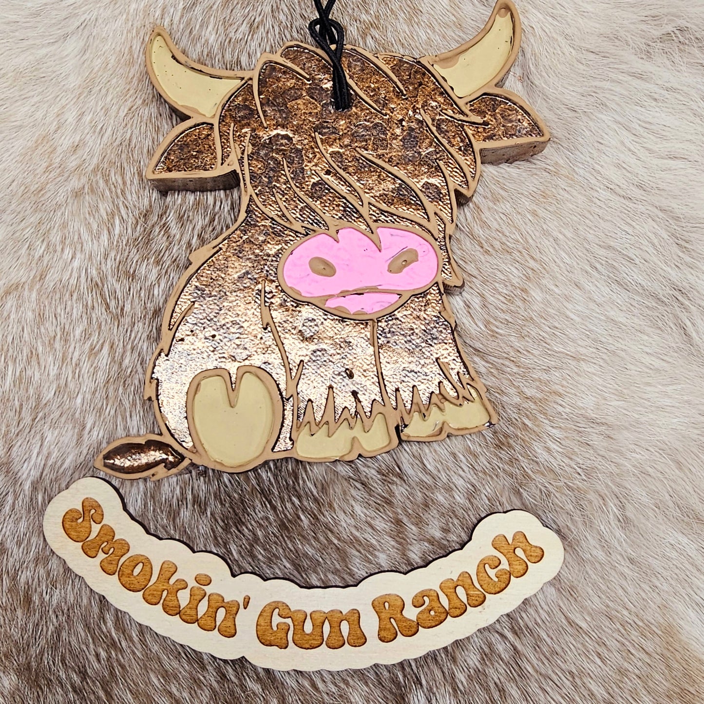 Sitting Highland Cow Freshie