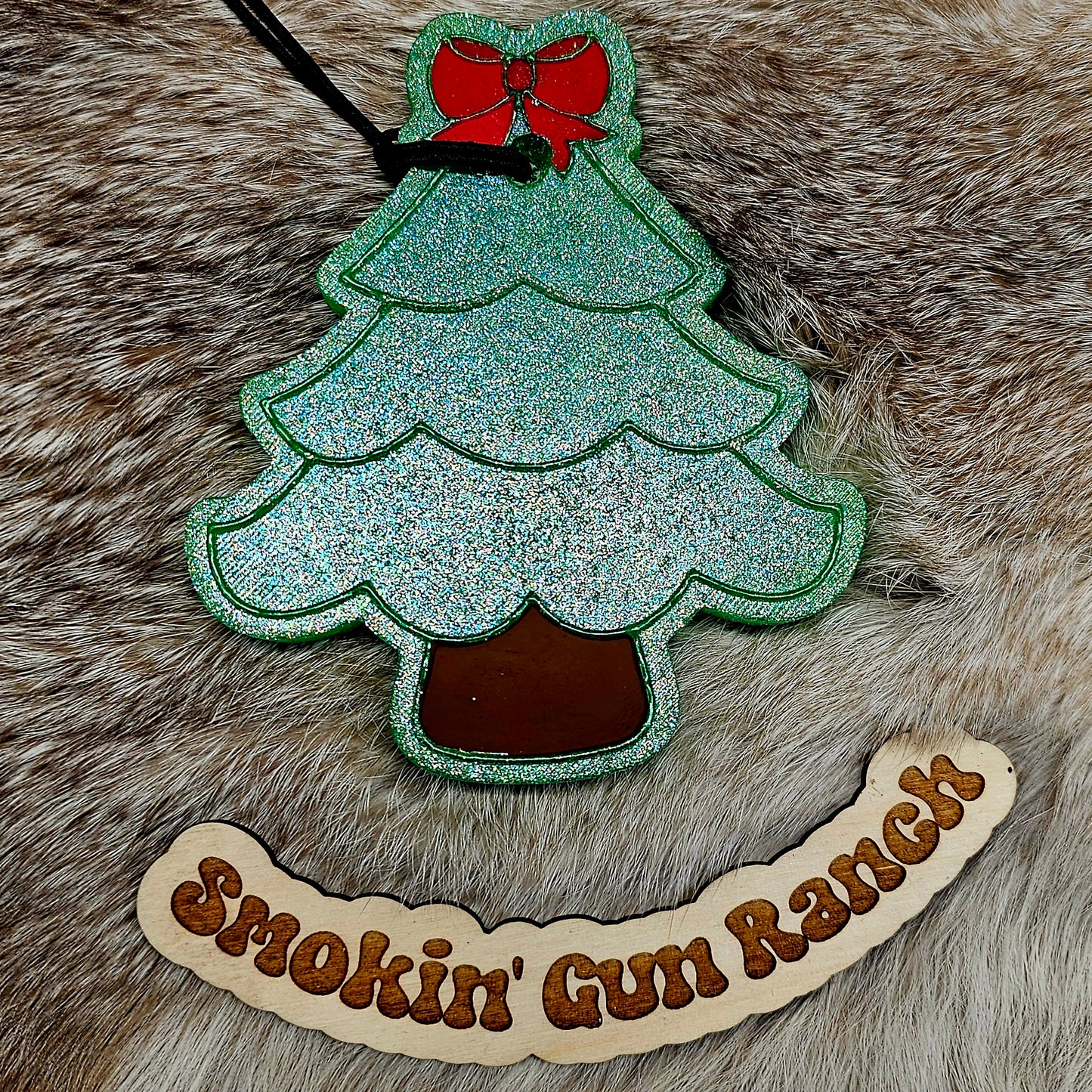 Christmas Tree with Bow Freshie