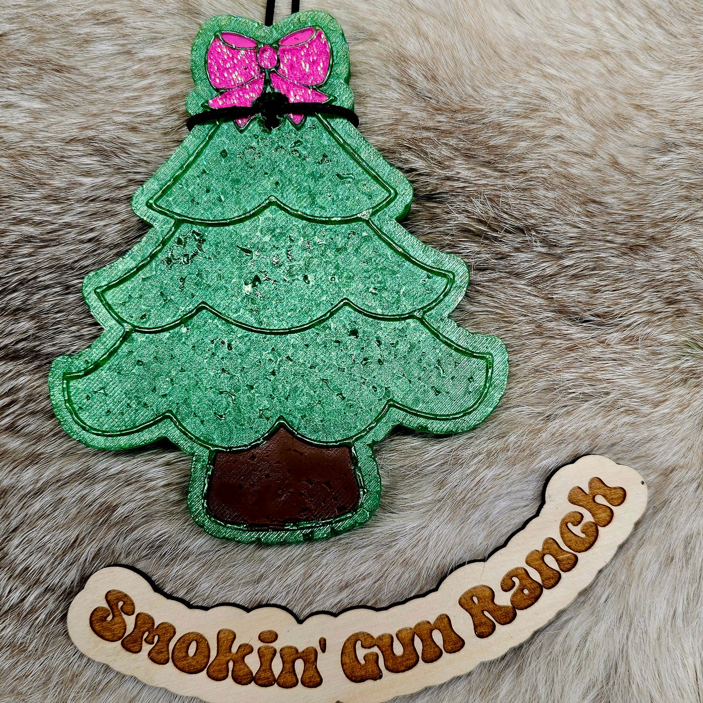 Christmas Tree with Bow Freshie