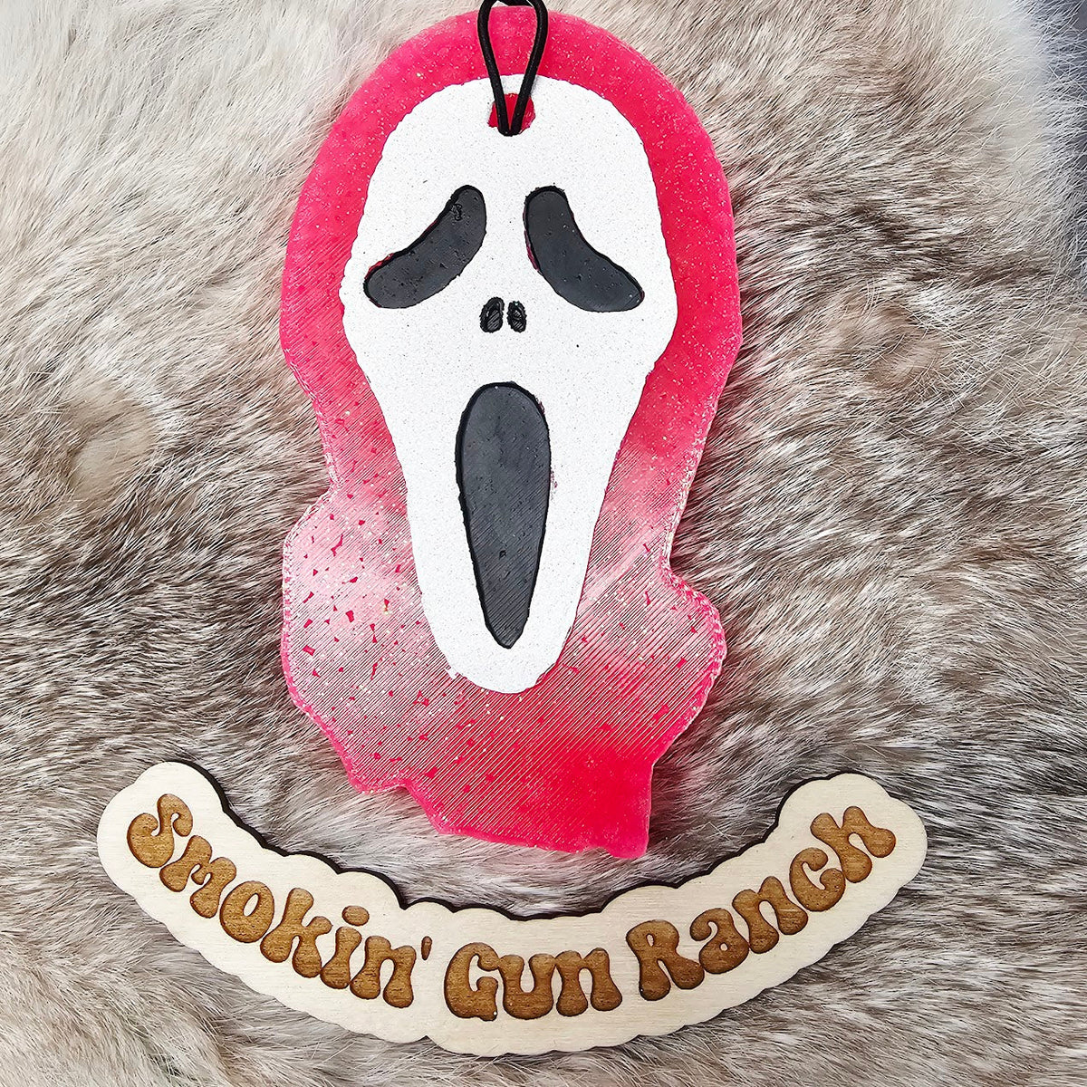 Pink and white Scream mask freshie