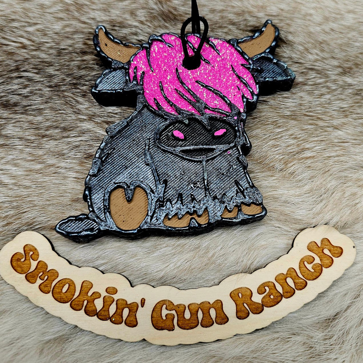 Sitting Highland Cow Freshie