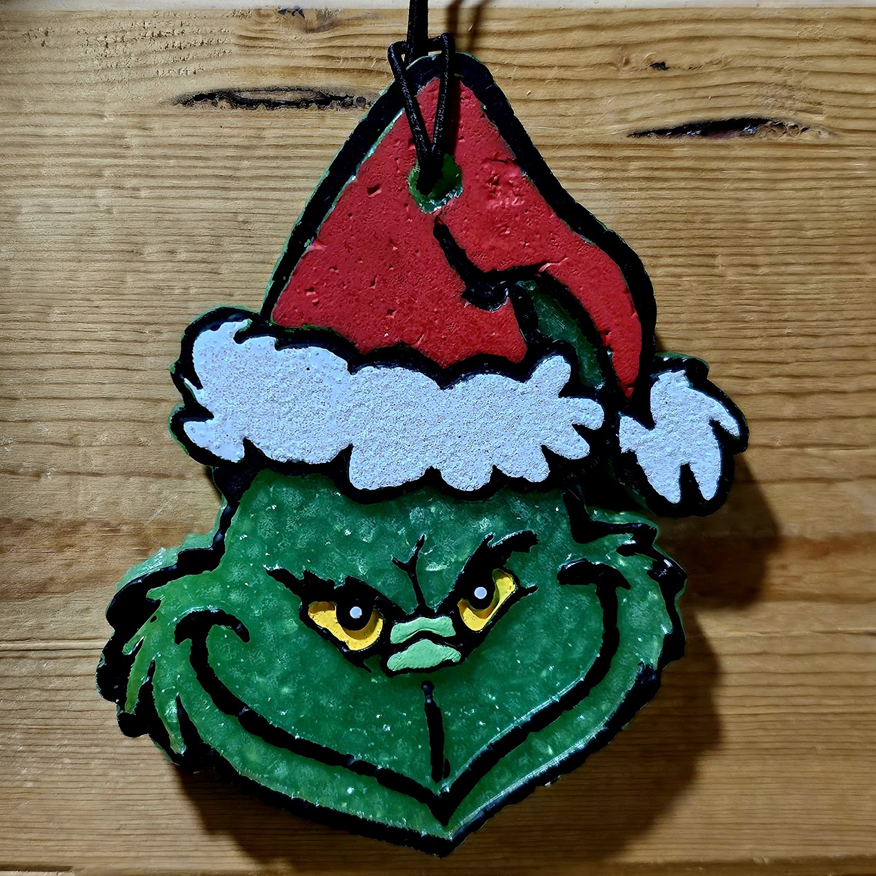 Green Guy in Santa Hat Freshie