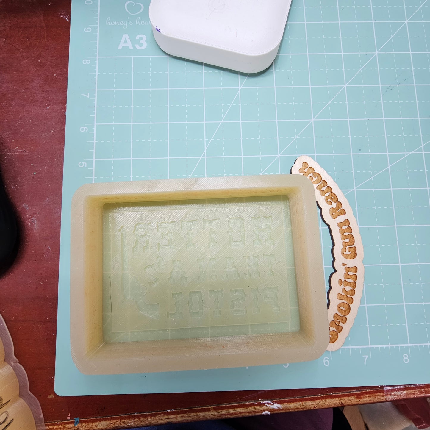 Hotter than $2 pistol FRESHIE MOLD